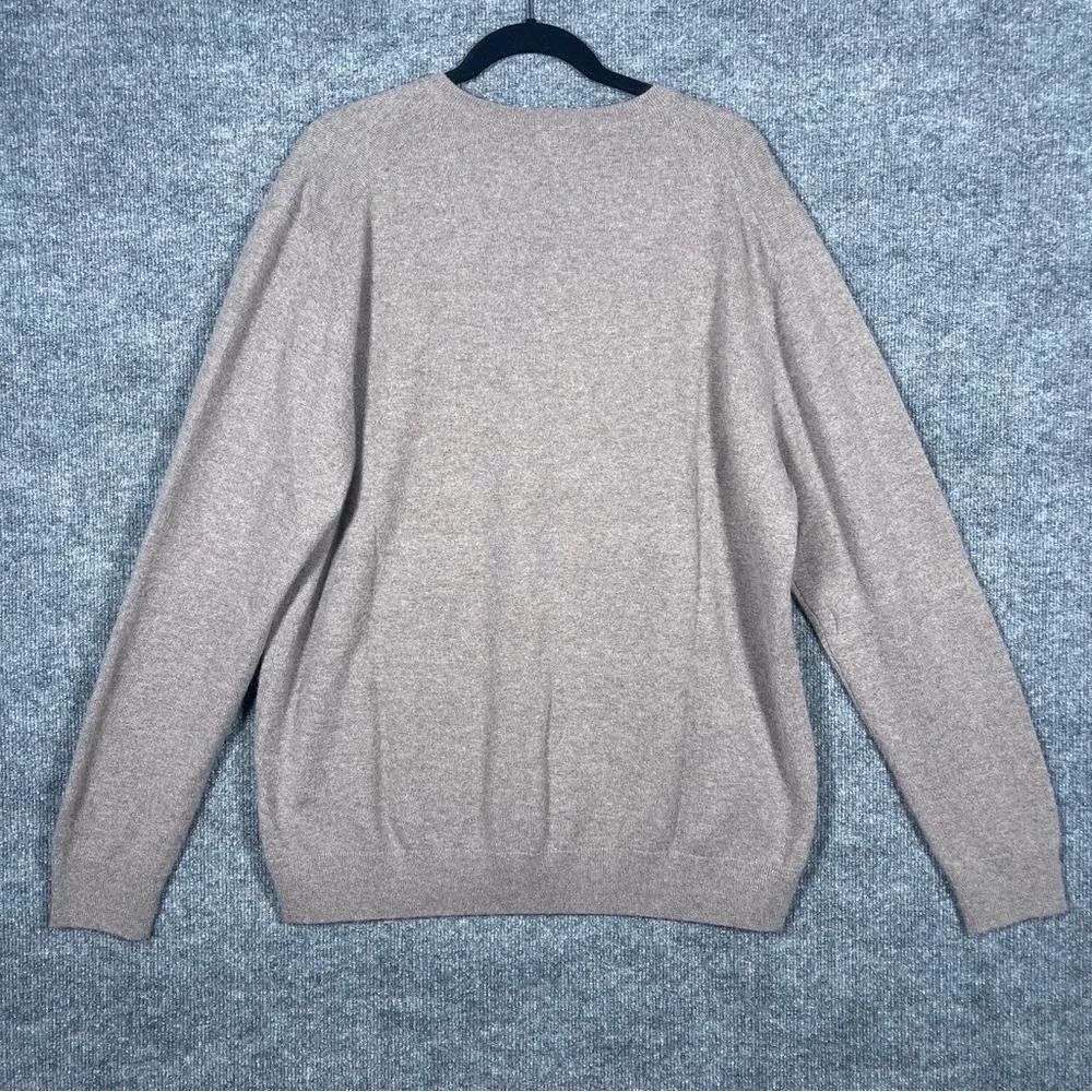 Uniqlo Men’s‎ XXL 100% Cashmere V Neck Sweater Oatmeal Light Brown Preppy Casual